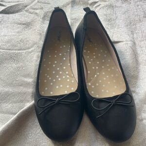 Cat & Jack Black Dress Shoes with Bow